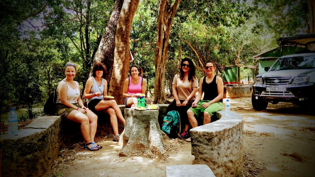 Induwara Safari Resort Udawalawe Esterno foto